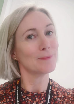Kari Prestvik - Klikk for stort bilde